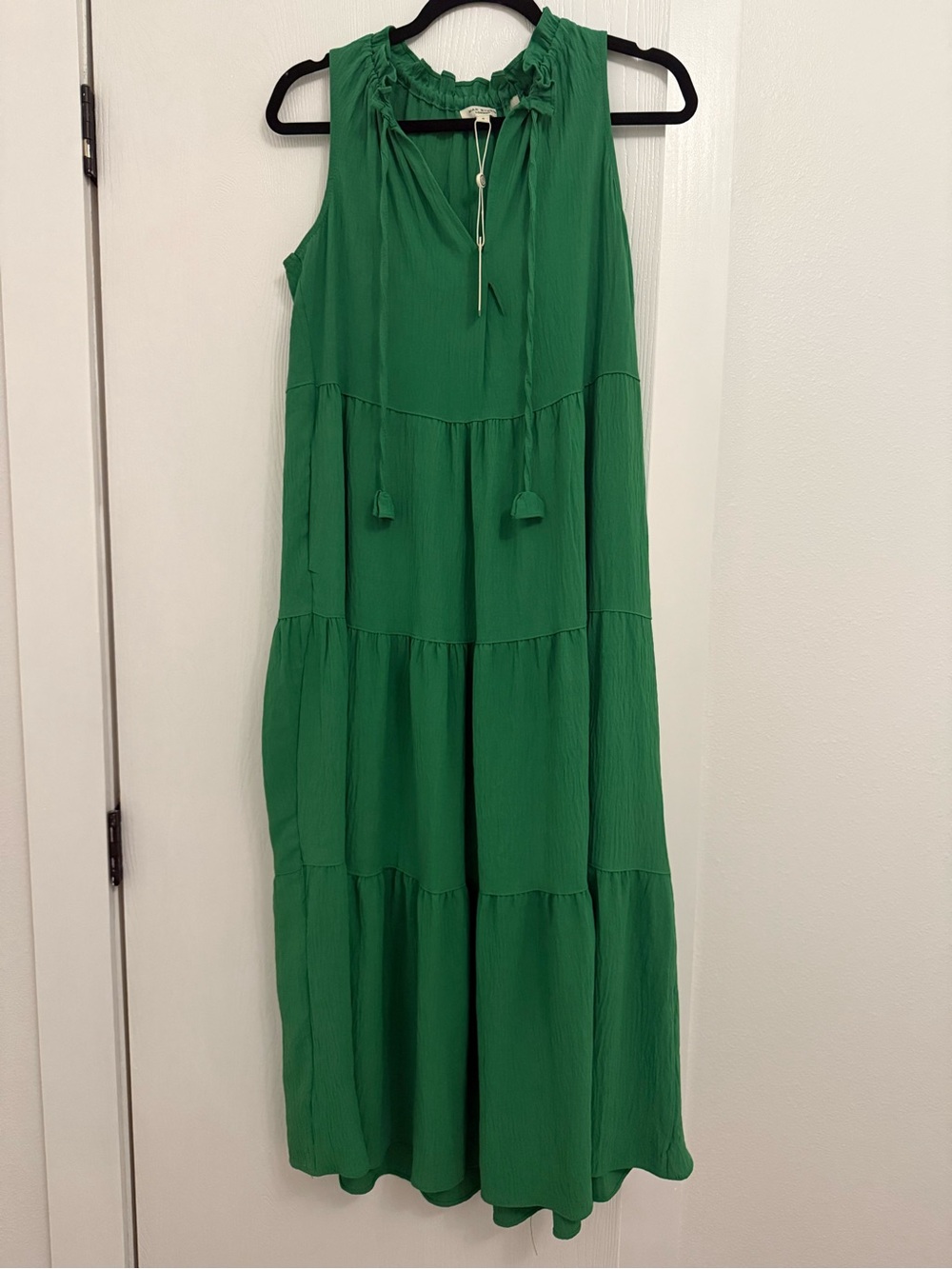 NWT Max Studio Emerald Green Sleeveless Tiered Maxi Dress Small